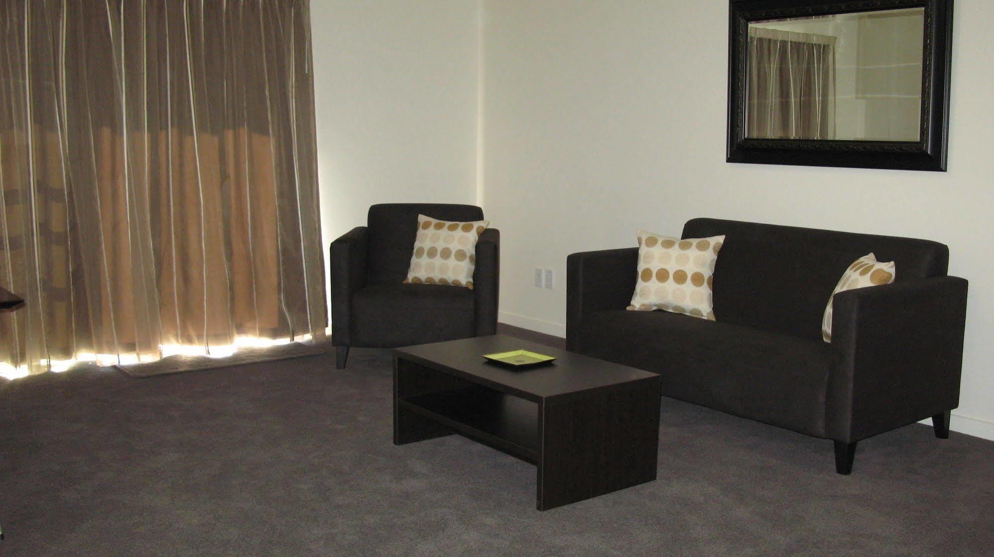 Pegasus Gateway Motels & Apartments Rangiora Exterior foto